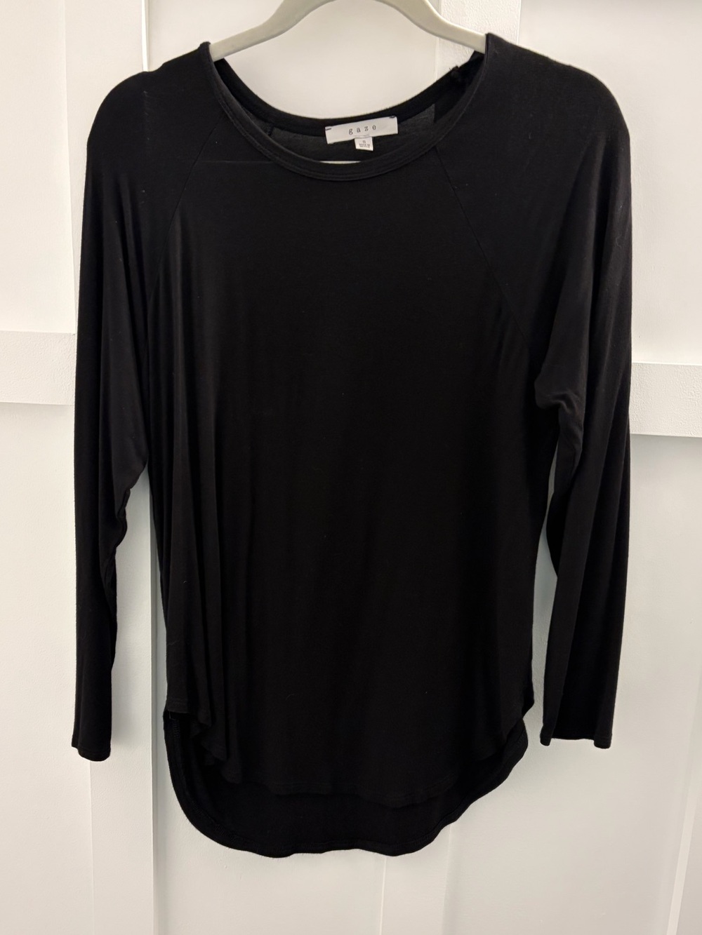 Gaze Black Long Sleeve Scoop Neck Top